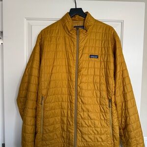 Patagonia Men's Mustard Quilted Puffer Jacket